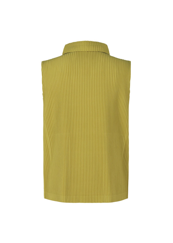 A detail shot of the HOMME PLISSÉ ISSEY MIYAKE MC OCTOBER vest.