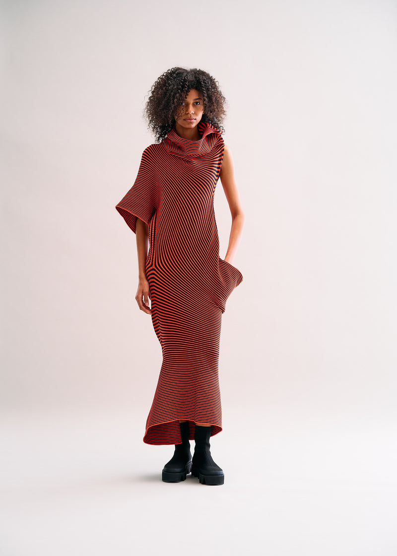 COUNTERPOINT Dress Black-Hued