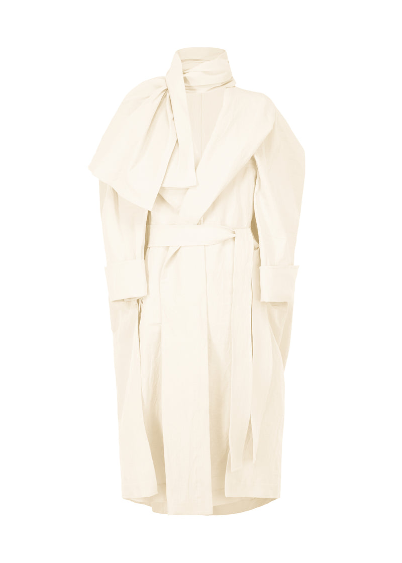 A product shot of the ISSEY MIYAKE  ENCLOTHE coat in frost white (05)