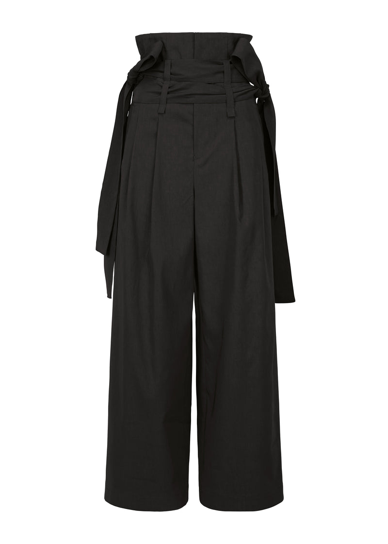 A product shot of the ISSEY MIYAKE  ENCLOTHE PANTS trousers in black (15)