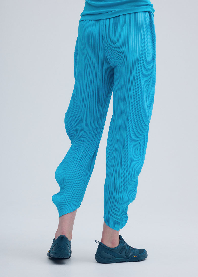 LEAF PLEATS Trousers Sky Blue