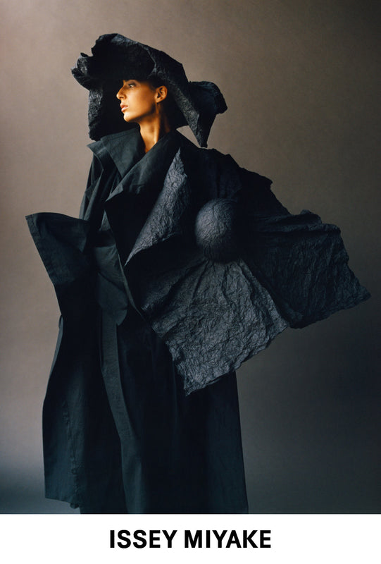 Buy ISSEY MIYAKE Clothing & Accessories | Page 14 | ISSEY MIYAKE