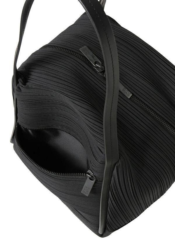 BIAS PLEATS BAG Bag Black