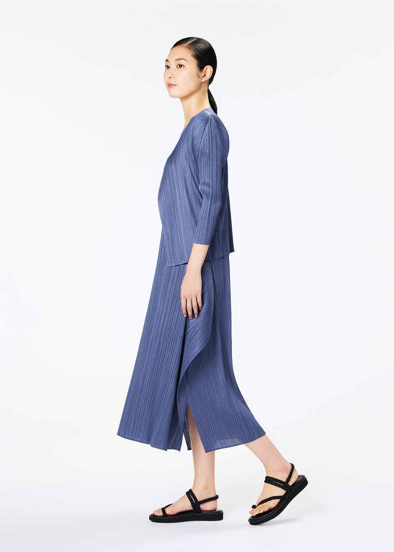 MONTHLY COLORS : JUNE Cardigan Pale Blue