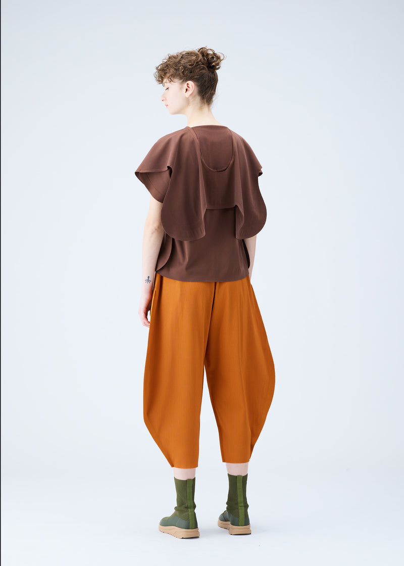 A-POC BOTTOMS Trousers Brown