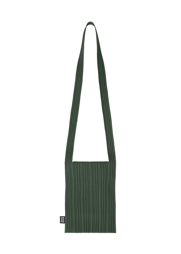 A product shot of the PLEATS PLEASE ISSEY MIYAKE CREPE KNIT BAG bag in deep green (68).