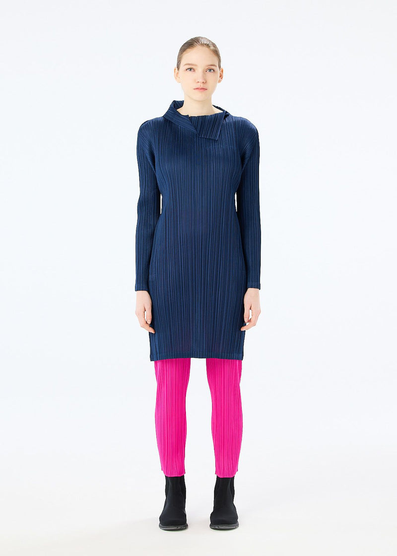 MONTHLY COLORS : DECEMBER Tunic Navy