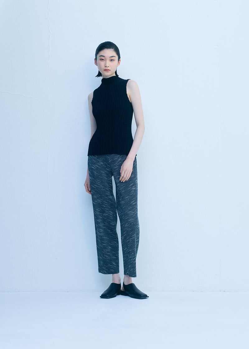 SPONGY BK/WT-26 Top Black
