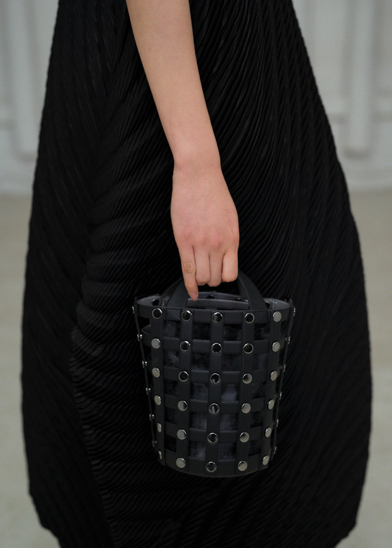 SPARKLE SPIRAL GRID Bag Black