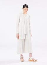 MELLOW PLEATS Coat Ink Black