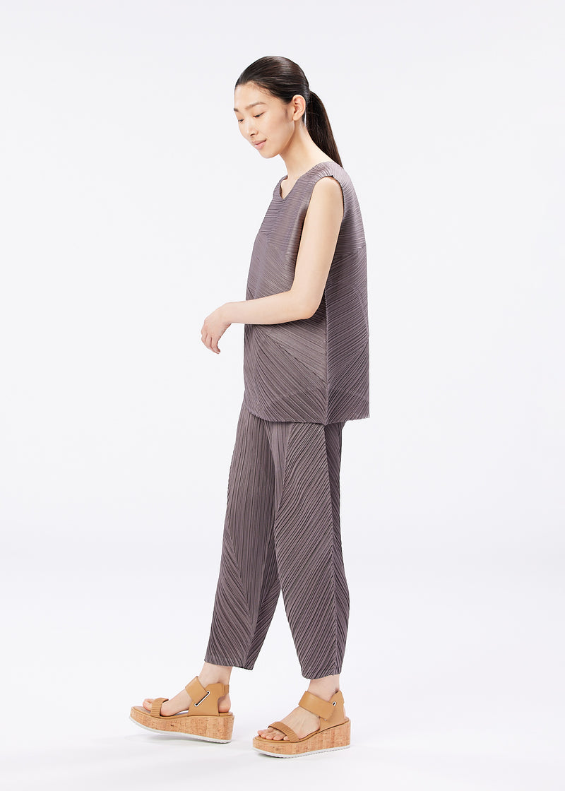 GLOW Top Black