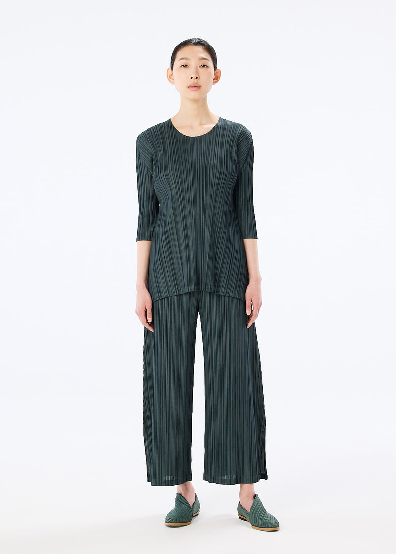 MELLOW PLEATS Top Apple Green