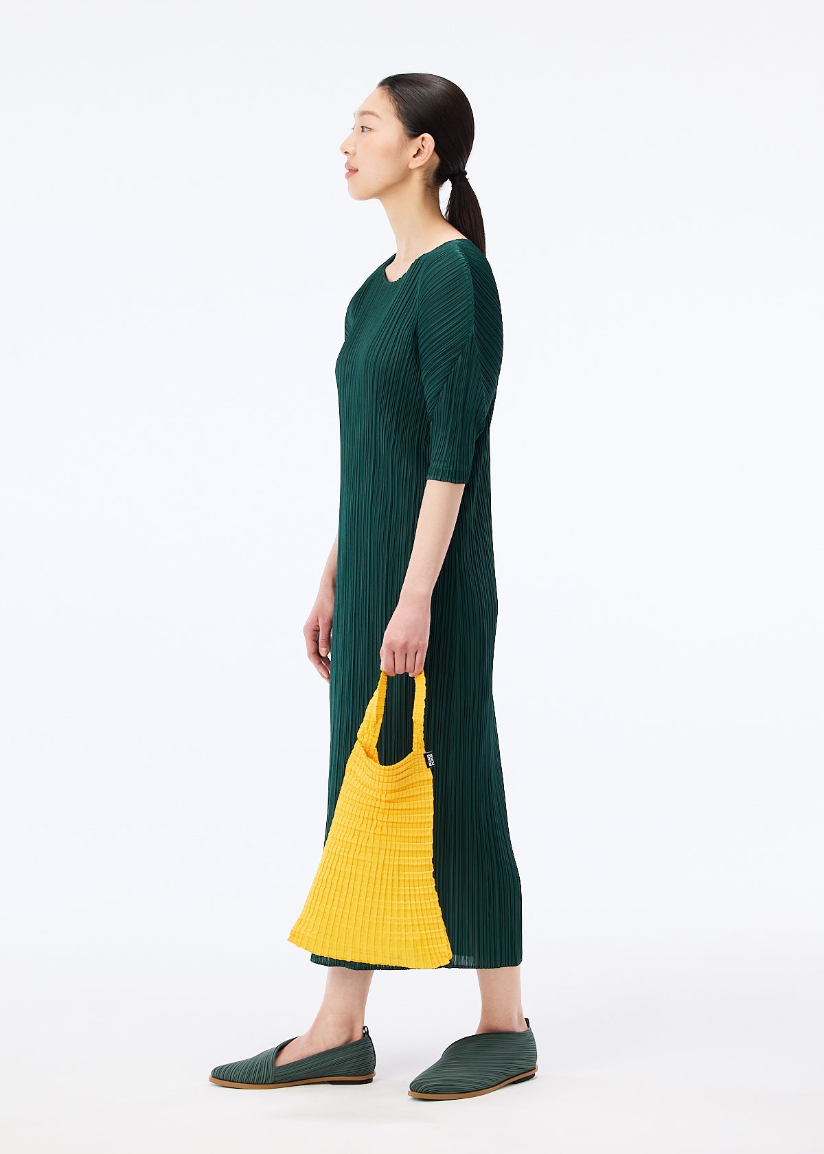 Issey miyake pleats bag store
