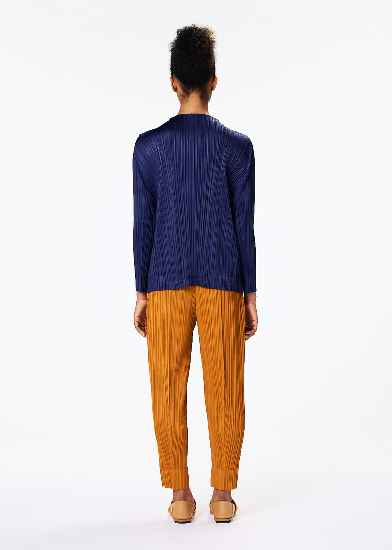 TRUNK Top Navy